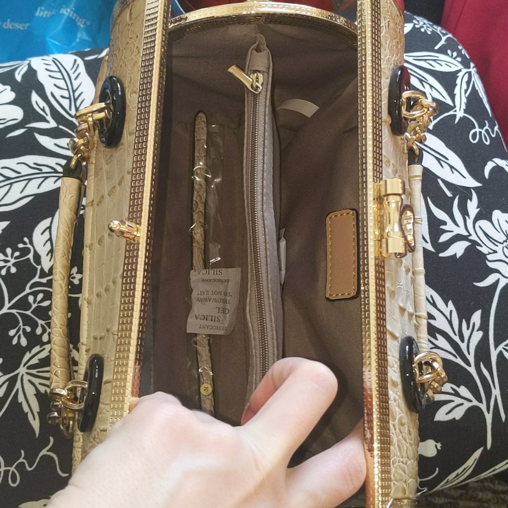 Bag - Picture 7 of 7